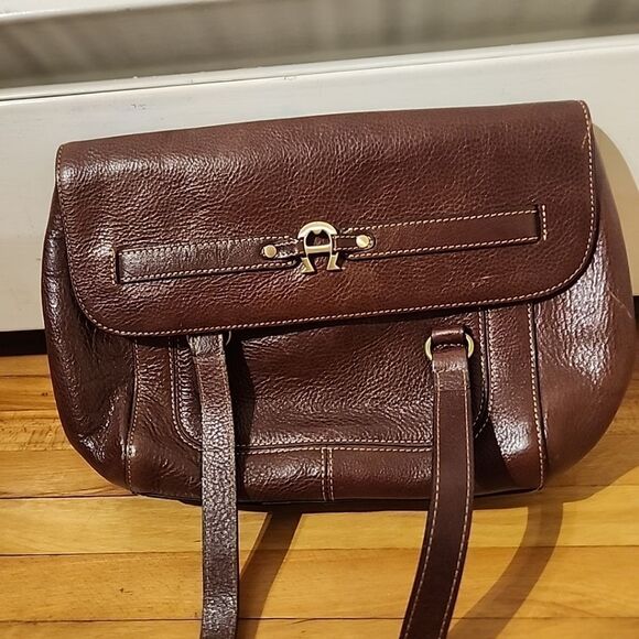 Vintage Etienne Aigner Genuine Leather Signature Brown Pebble Shoulder Bag Purse - Picture 2 of 8